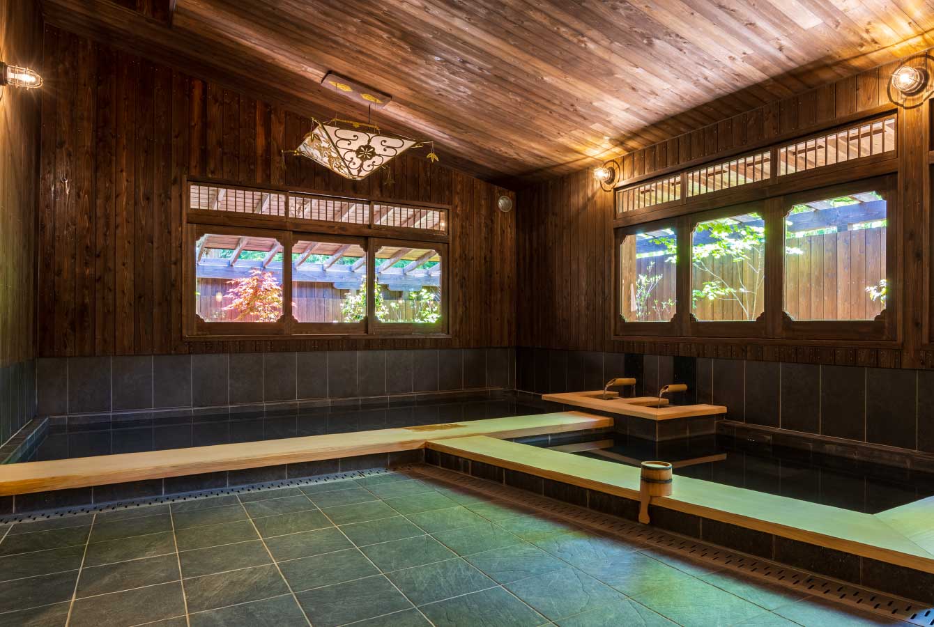 Onsen (hot spring) Large bath