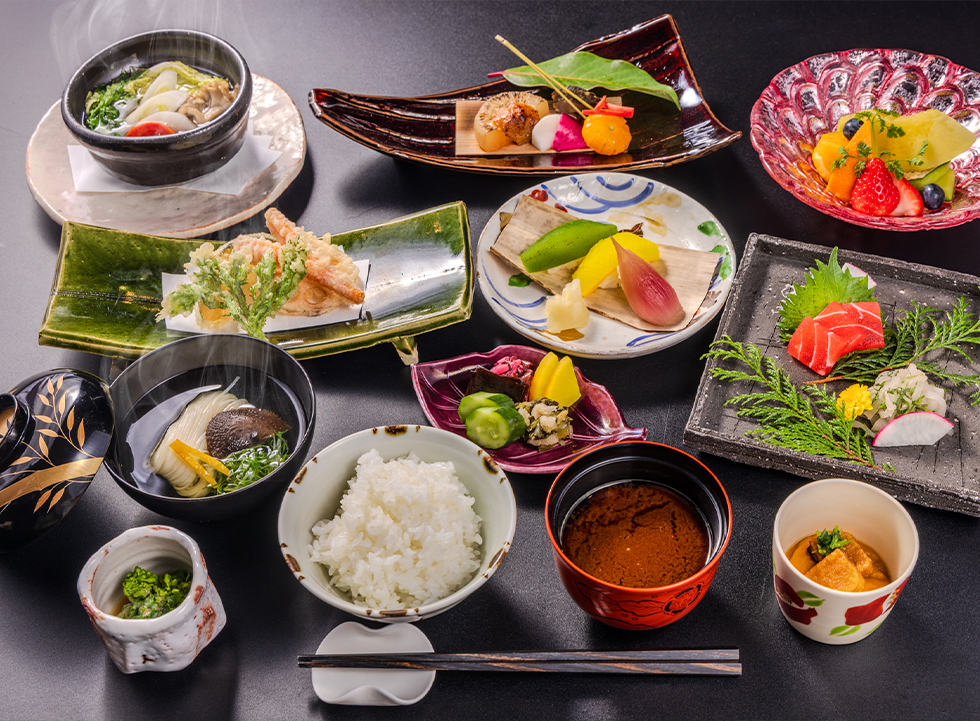 特別な配慮が必要な方向けのお食事について